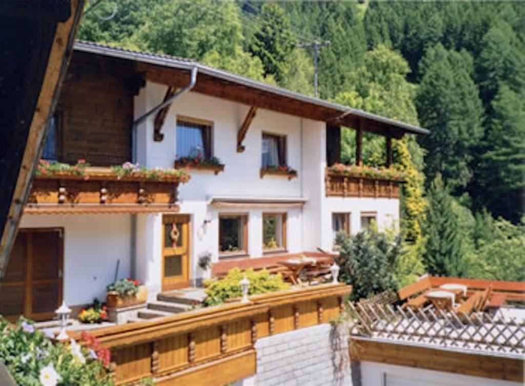 Haus Kirschner Hotell Jerzens Exteriör bild