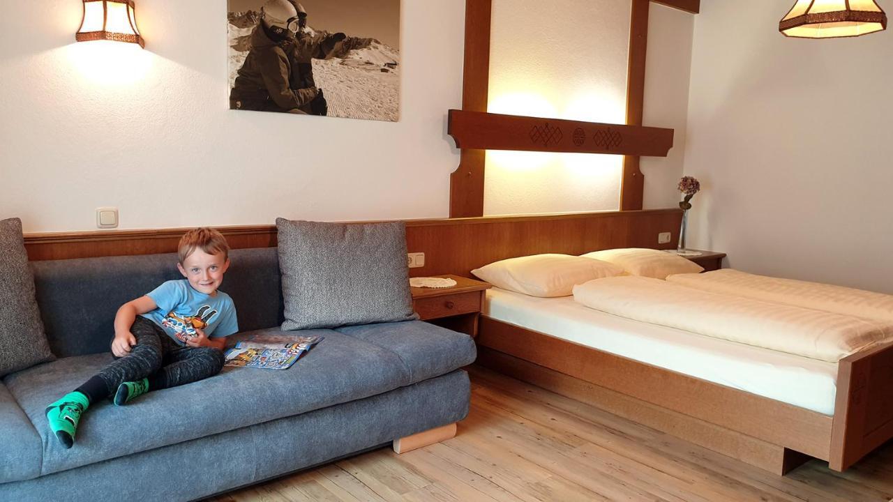 Haus Kirschner Hotell Jerzens Exteriör bild